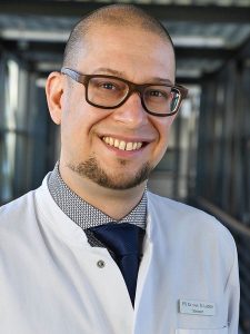 Prof. Dr. Simon Laban